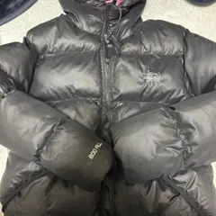 Stussy ダウンジャケット ブラック 800フィルのサムネイル