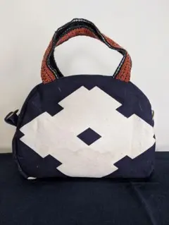 Item thumbnail for item 9080d2b2-6d77-4efd-8856-053293cef45b