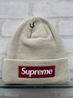Supreme × New Era - Box Logo Beanie