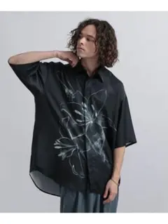 HARE ハレ ドローイング フラワー ビッグ シャツのサムネイル