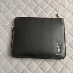 YSL ブラック ポーチ