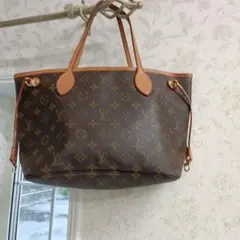 ルイヴィトン ネバァフルpmのサムネイル