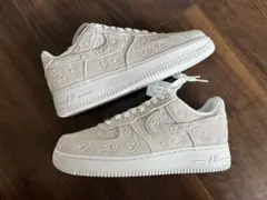 Nike Air Force 1 '07 LV8 ペイズリー　サミットホワイト