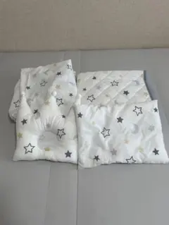 ベビー布団セット 星と月の柄