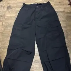 GU カーゴパンツ ブラック Sサイズのサムネイル