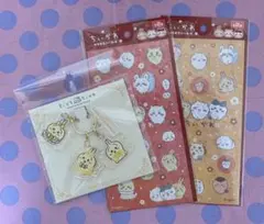 まじかるちいかわ　変身！アクリルチャーム　うさぎ　キーホルダー　シール　おまけ付