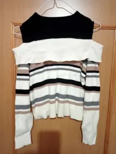 SUREVE オフショルダー ストライプ ニット L