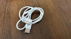 iPhone4 4s ケーブル