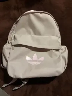 adidas Originalsのミニリュックです。のサムネイル