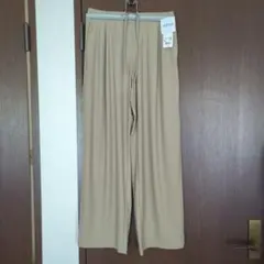 ウルトラストレッチエアリズム ワイドパンツ Mサイズ