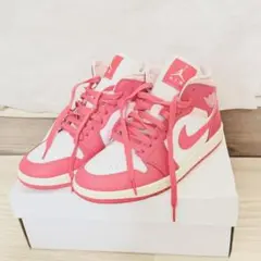 Nike WMNS Air Jordan 1 Mid 24cm 箱付きのサムネイル