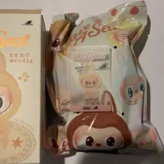 LABUBU Have A Seat ぬいぐるみ　DADA ピンク