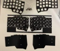 ショウ様専用　corne v4 cherry クリアアクリル組み立てセットのサムネイル