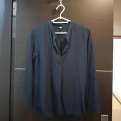 UNIQLO ネイビー 長袖シャツ S
