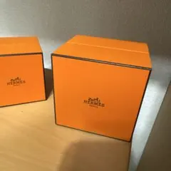 HERMES ネックレスとオレンジボックス1つとレザーバッグのサムネイル