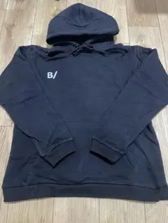 ビースラッシュ　B/ パーカー