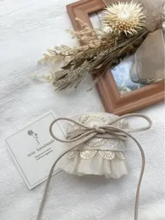 ꕤインド刺繍リボン　ポニーフック　ヘアカフ　アイボリー　ホワイト　ダブルレースꕤ