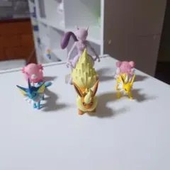 ポケモン スケールワールド ブースター シャワーズ サンダース ミュウツー