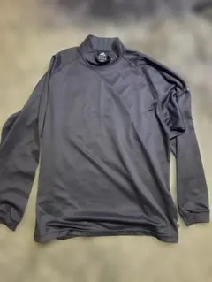 adidas 長袖シャツ グレー サイズXLぐらい　暖かさ◎