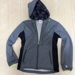 ウィンドブレーカー フード付き グレー　ルコック