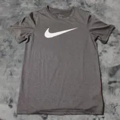 Nike DRI-FIT Tシャツ Mサイズ