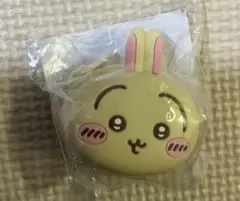 ちいかわ　おかおミニシリコンポーチ　うさぎ プライズ