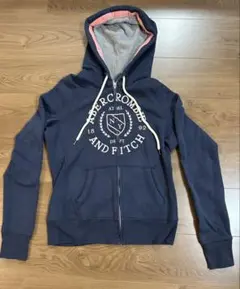 Abercrombie & Fitch ネイビー パーカー L
