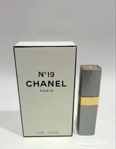 2025年最新】シャネル 香水 NO19の人気アイテム - メルカリ