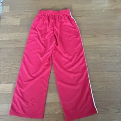 赤 サイドストライプ ワイドパンツ