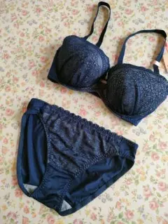 E65　夢見るブラ ライトブラ＆ショーツセット デイジーシャワー　アモスタイル