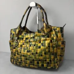 Item thumbnail for item 9aa785d3-a31f-4ecd-b46b-9b2d8a6a9a24