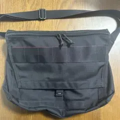 beams別注　BRIEFING ショルダーバック