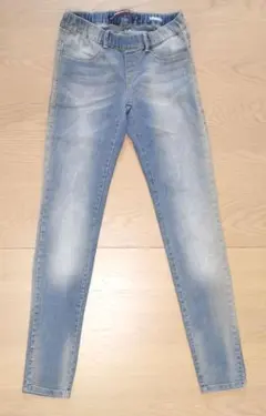 Item thumbnail for item 93fd824e-b892-4bbb-89fa-54dcc863c24a