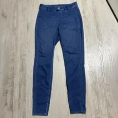 ユニクロ　ウルトラストレッチクロップドデニムレギンスパンツ　Mサイズ