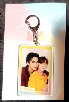 MaxNat アクリルキーホルダー