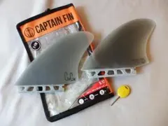 キャプテンフィン クリステンソン ハニカム キール ツインフィン 軽量 キャプテンフィン クリステンソン ハニカム キール ツインフィン 軽量