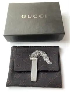 GUCCI プレートネックレス シルバー
