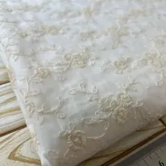 縦100cm×横95cm 刺繍生地