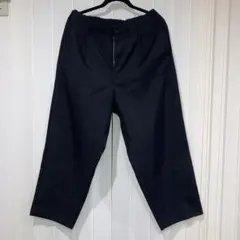 BEAMS ワイドバルーンパンツ　ブラックのサムネイル
