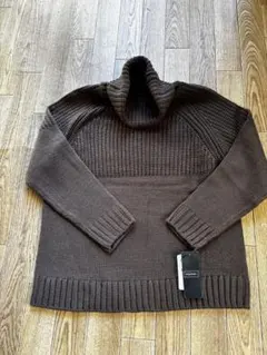 ざっくりタートルニット