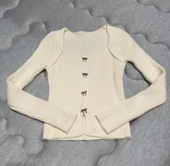 DAZY スクープネックリブニット アシンメトリーへム セーター ニット リボン