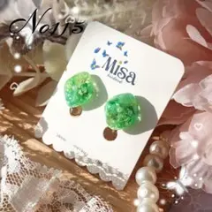 No.115レジン　イヤリング　ピアス　ハンドメイド　ドライフラワー　ドロップ