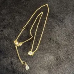 スワロフスキー　ネックレス