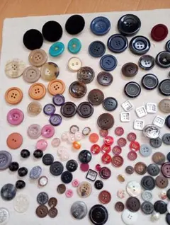 【レトロ　アンティーク調】ボタンまとめ売りハンドメイド資材パーツ