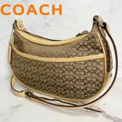 COACH コーチ ワンショルダー ハーフムーン シグネチャー - メルカリ