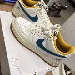 Nike Air Force 1 '07 ホワイト イエロー