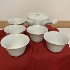 出石焼き白い急須と湯のみ5個セット、永山、白磁器、菊