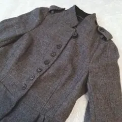 ZARA　新品タグ付き　ダークグレー　ジャケット　サイズＭ　定価13990円