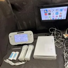Wii U 本体32GB F047.F312 WiiパーティU・スーマリU