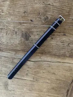 時計ナイロンふベルト　黒　ライン入り
